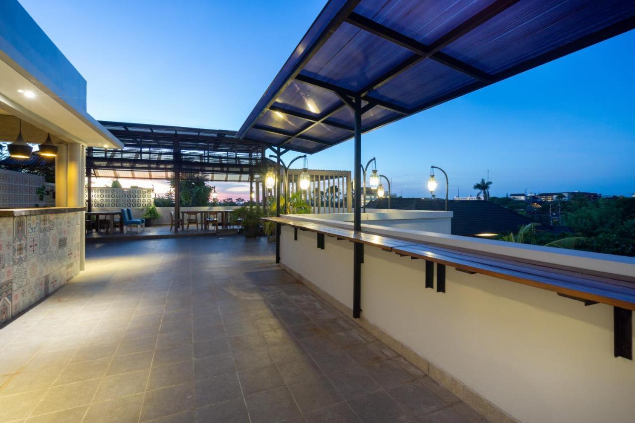 Casa Kayu Aya Hotel Seminyak  Luaran gambar