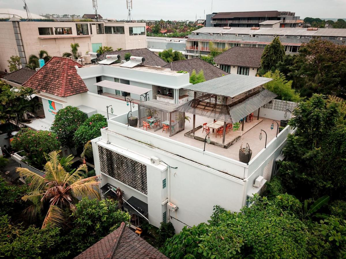 Casa Kayu Aya Hotel Seminyak  Luaran gambar